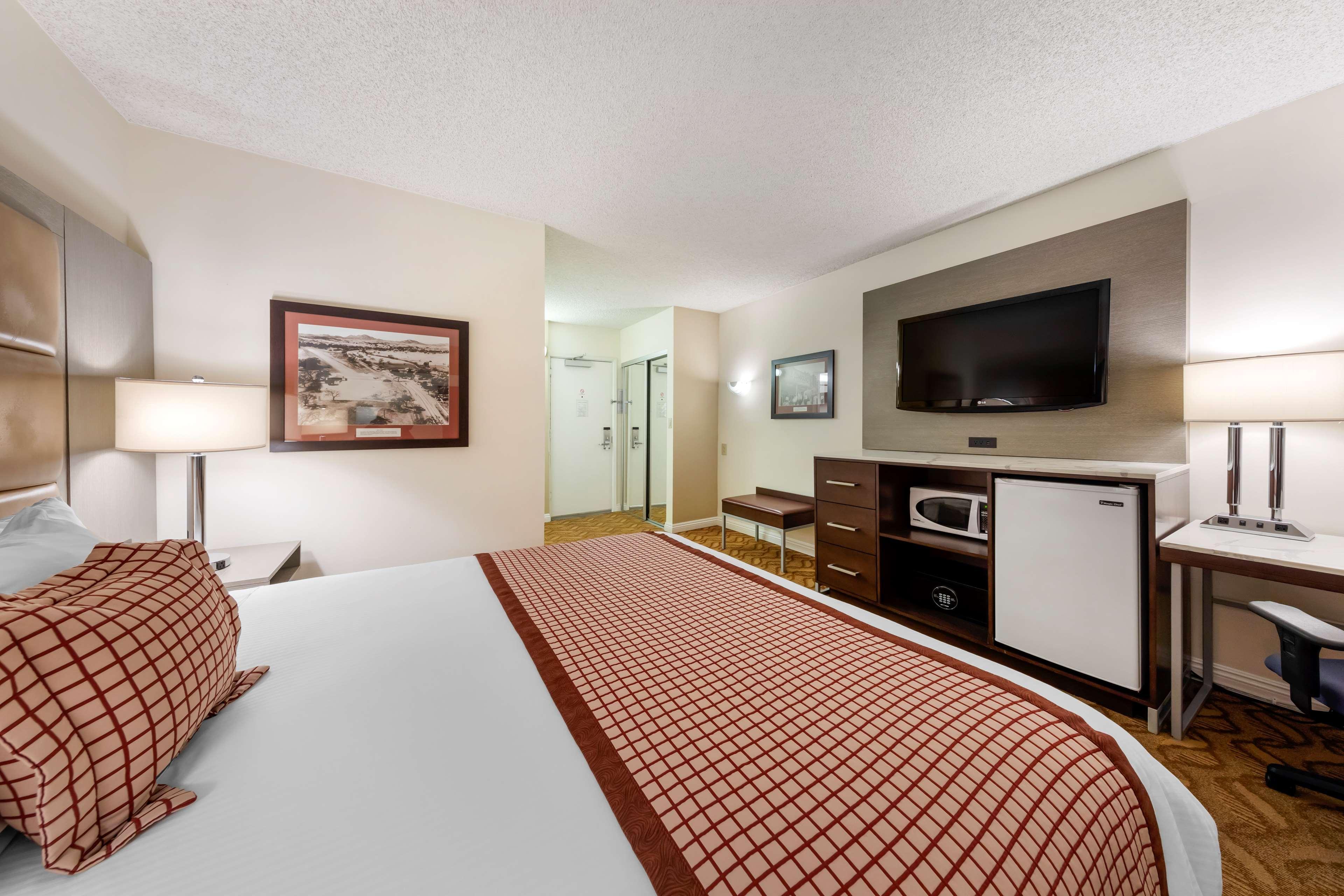 Best Western Plus Thousand Oaks Inn מראה חיצוני תמונה