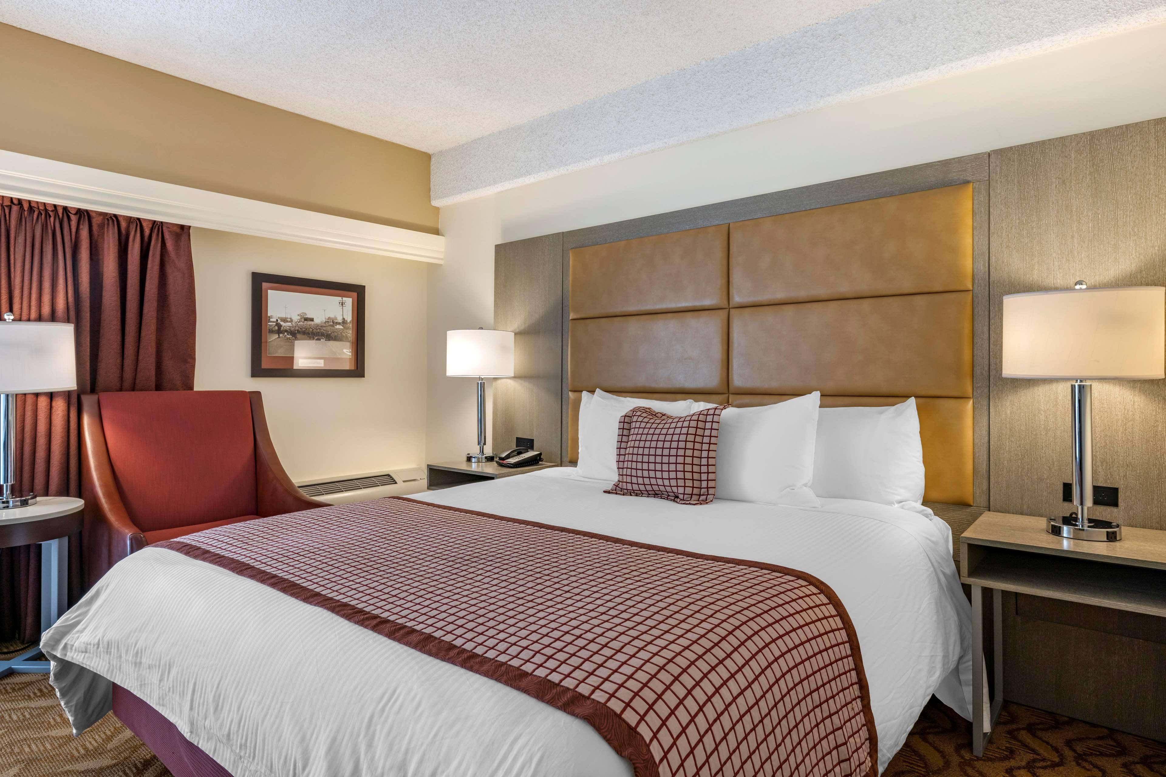 Best Western Plus Thousand Oaks Inn מראה חיצוני תמונה