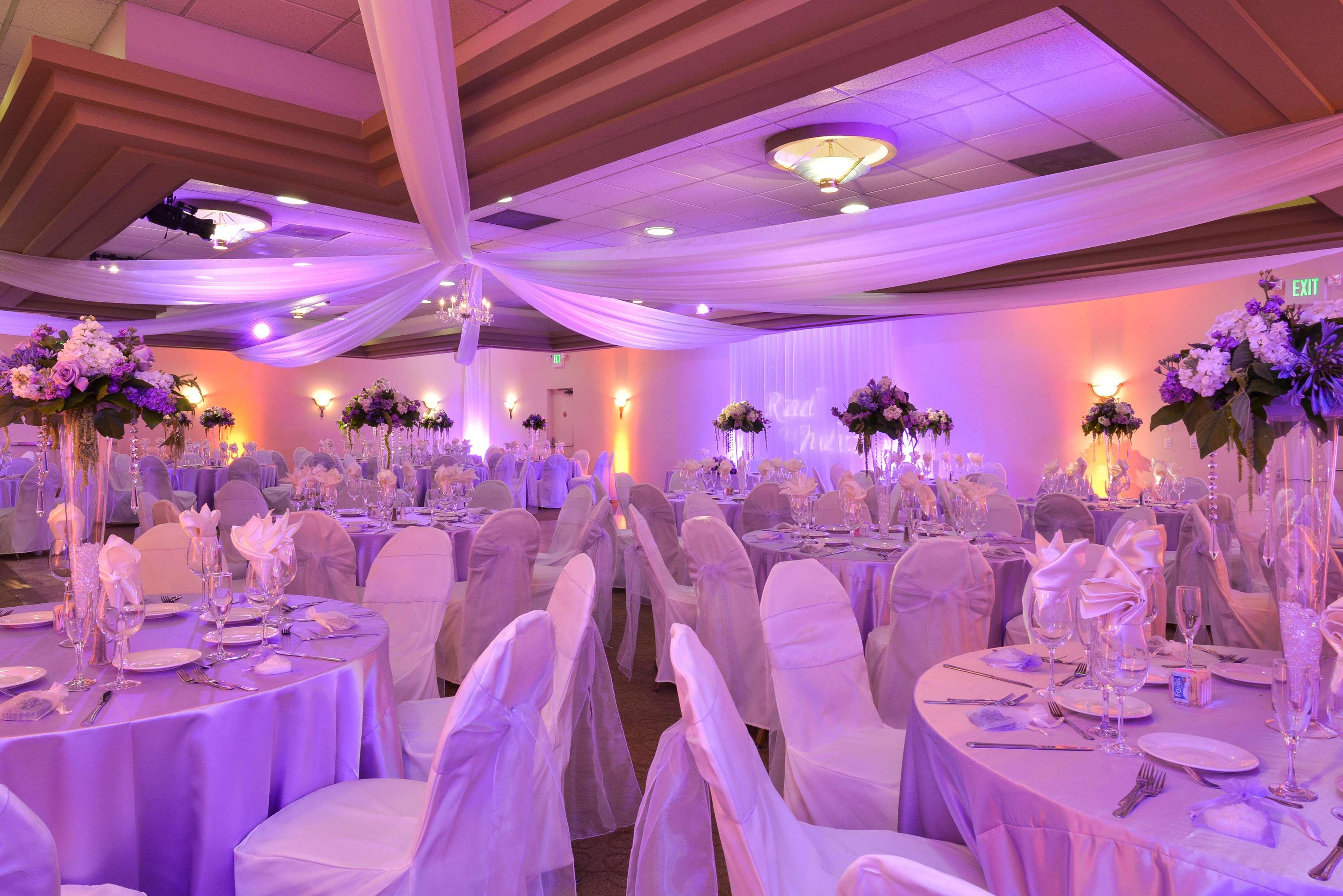 Best Western Plus Thousand Oaks Inn מראה חיצוני תמונה